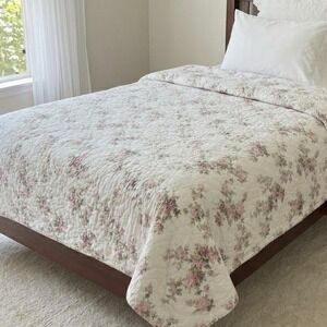 Simply Shabby Chic Floral Cotton Quilt Twin Pink Rose Lavender Cottagecore
